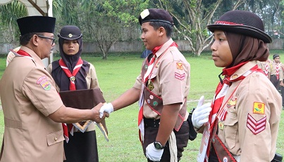 Wakil Bupati Simalungun Sebagai Pembina Upacara Pembukaan LT. III