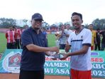 Turnamen Berakhir, Sekda Tutup Sepakbola Old Crack PWI Asahan 2023